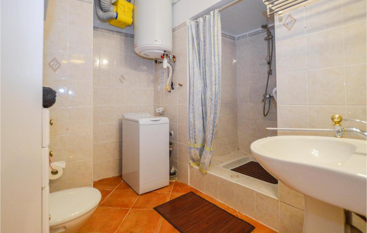 Amazing apartment in Zonza with 1 Bedrooms Buitenkant foto